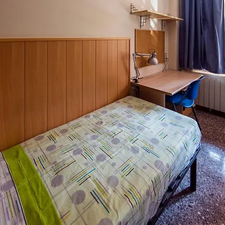 Residencia Sants *