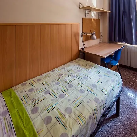Residencia Sants *