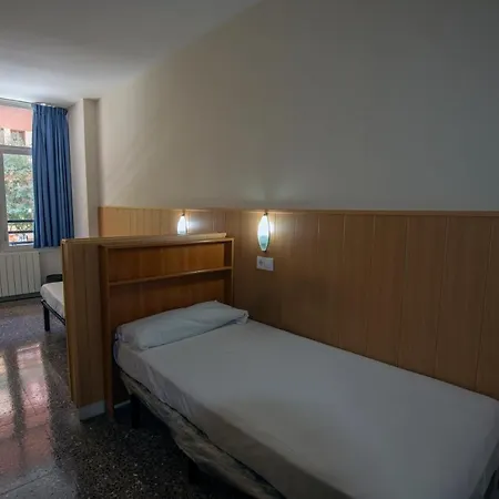Vandrerhjem Residencia Sants