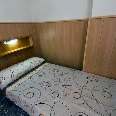 אכסניה Residencia Sants